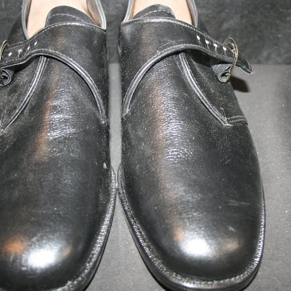 Barclay Black Loafer Dress Shoes with Buckle Used - Picture 2 of 16